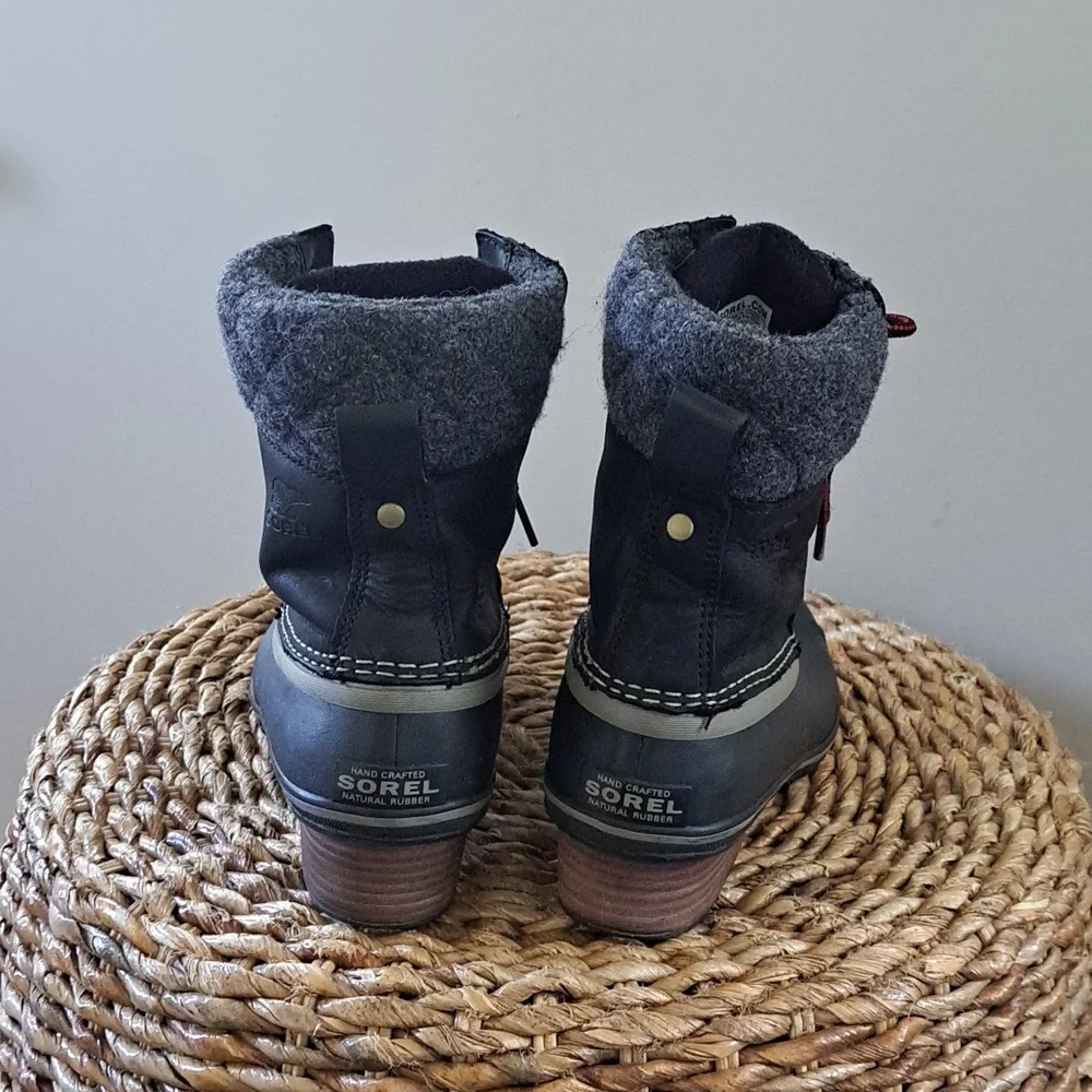 Sorel Womens Slimpack II Lace Up Winter Boots Black/Red Waterproof/Insulated S-7